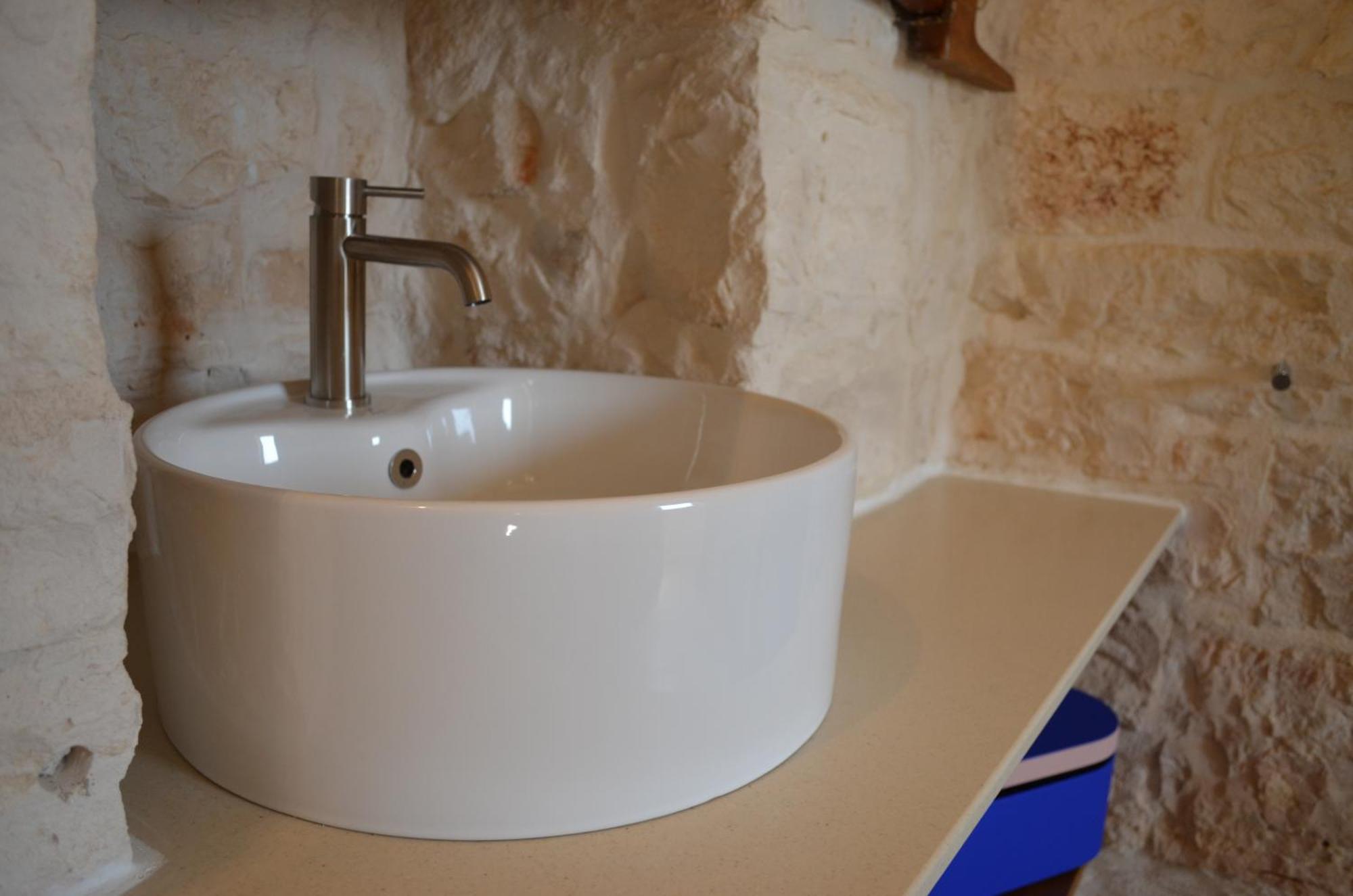 B&B Fuga Al Trullo オストゥーニ エクステリア 写真